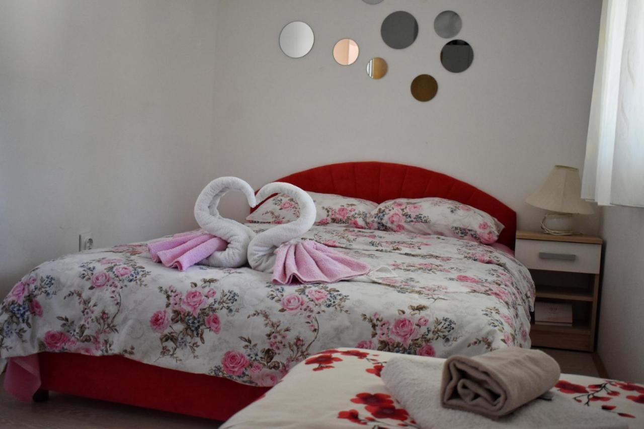 טרביניה Apartman Samardzic מראה חיצוני תמונה