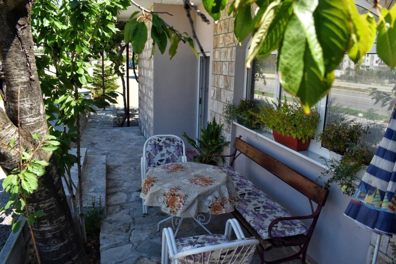 טרביניה Apartman Samardzic מראה חיצוני תמונה
