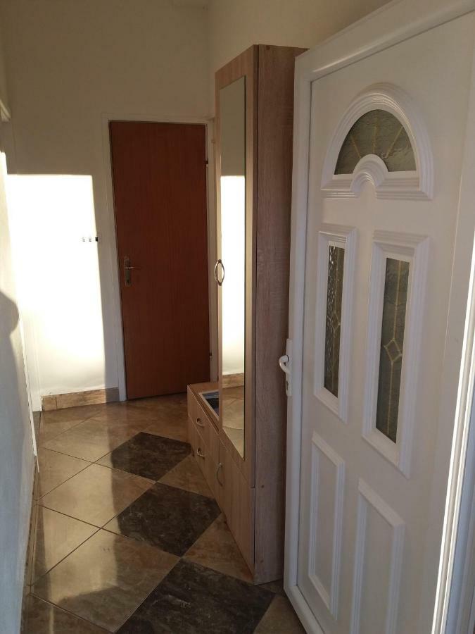 טרביניה Apartman Samardzic מראה חיצוני תמונה